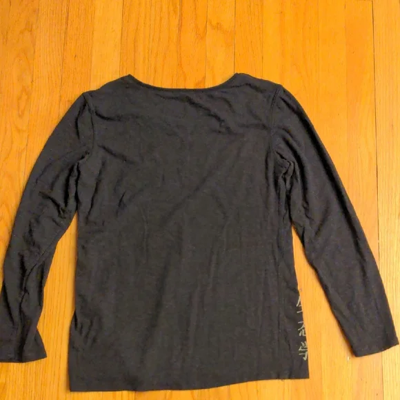 Like NEW Earth Yoga Charcoal Graphic Long Sleeve Tee - Picture 5 of 5